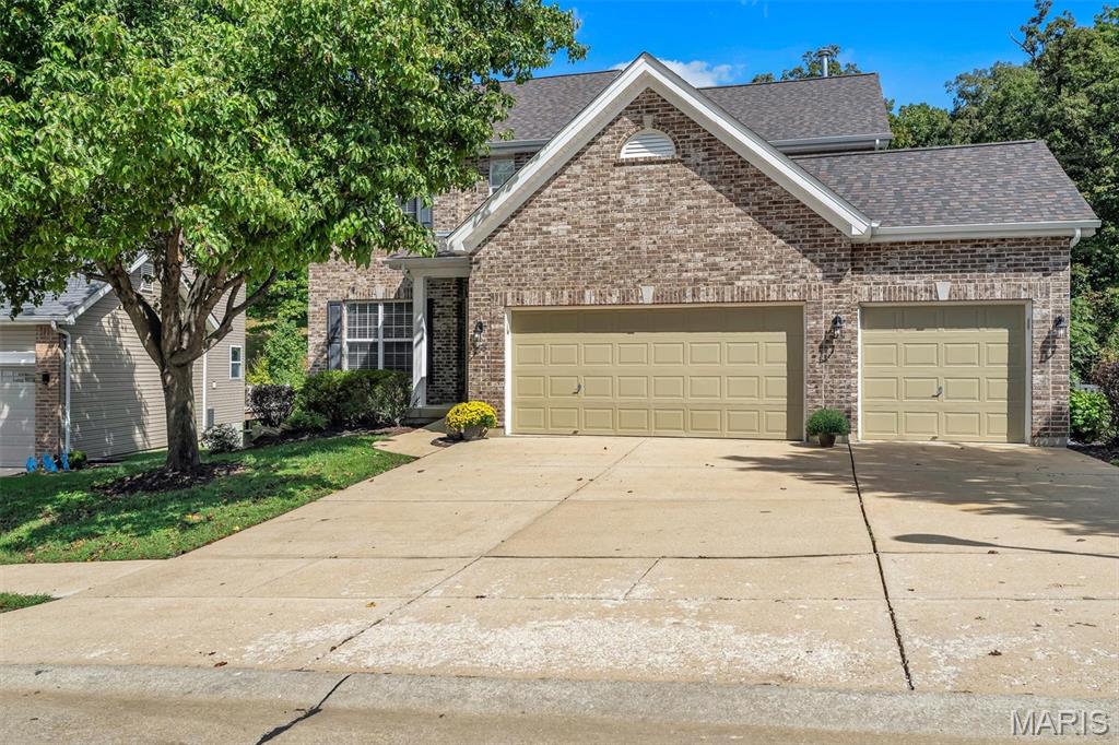 5475 Mirasol Manor Way