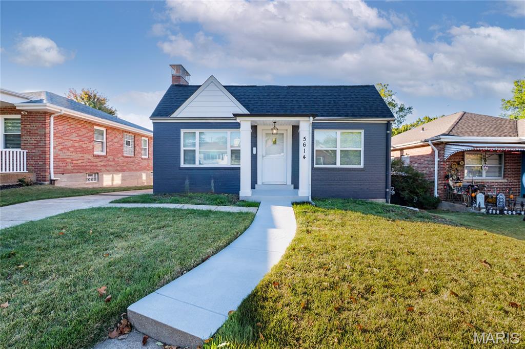 5614 Bancroft Avenue Property Photo 2