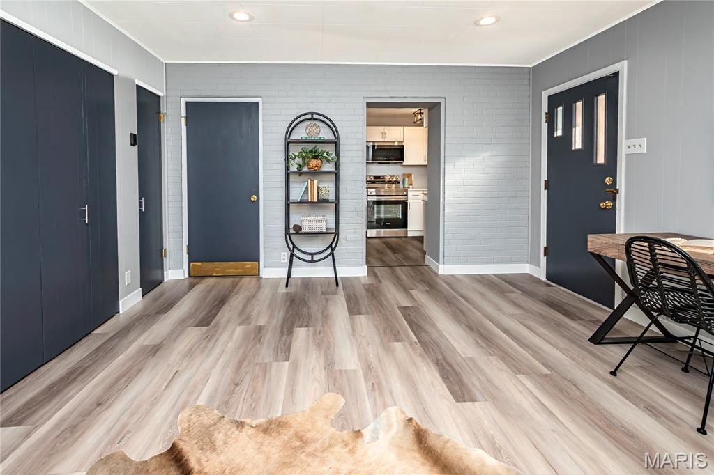 5614 Bancroft Avenue Property Photo 17