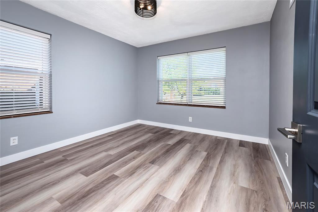 5614 Bancroft Avenue Property Photo 19