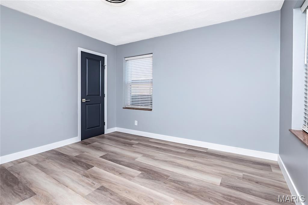 5614 Bancroft Avenue Property Photo 20