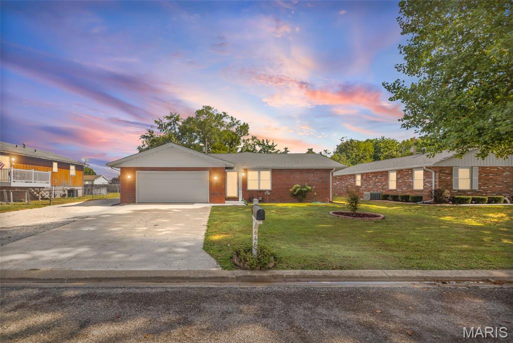 646 Marian Drive Property Photo 1