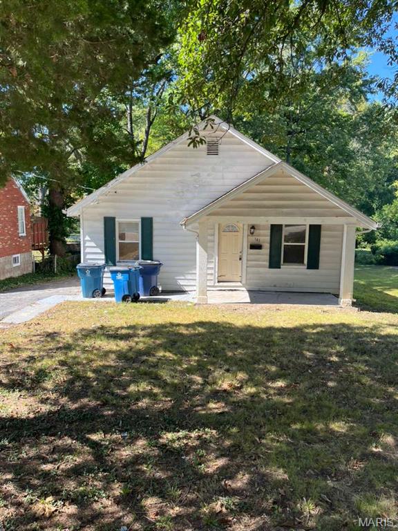 141 S Barat Avenue Property Photo 1