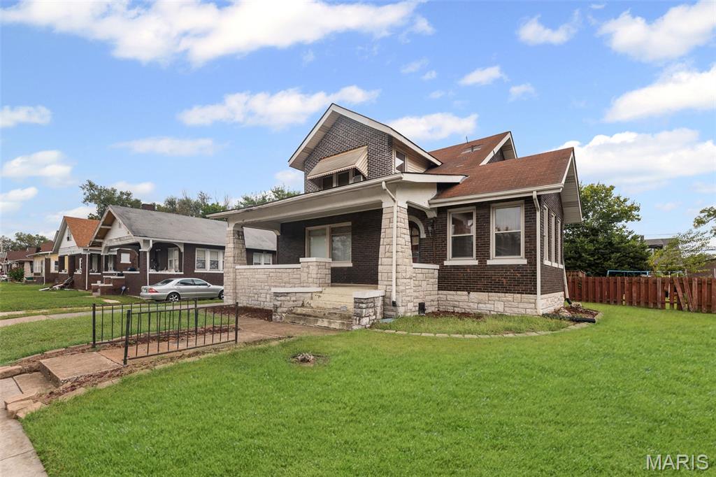 622 Alhambra Court Property Photo 1