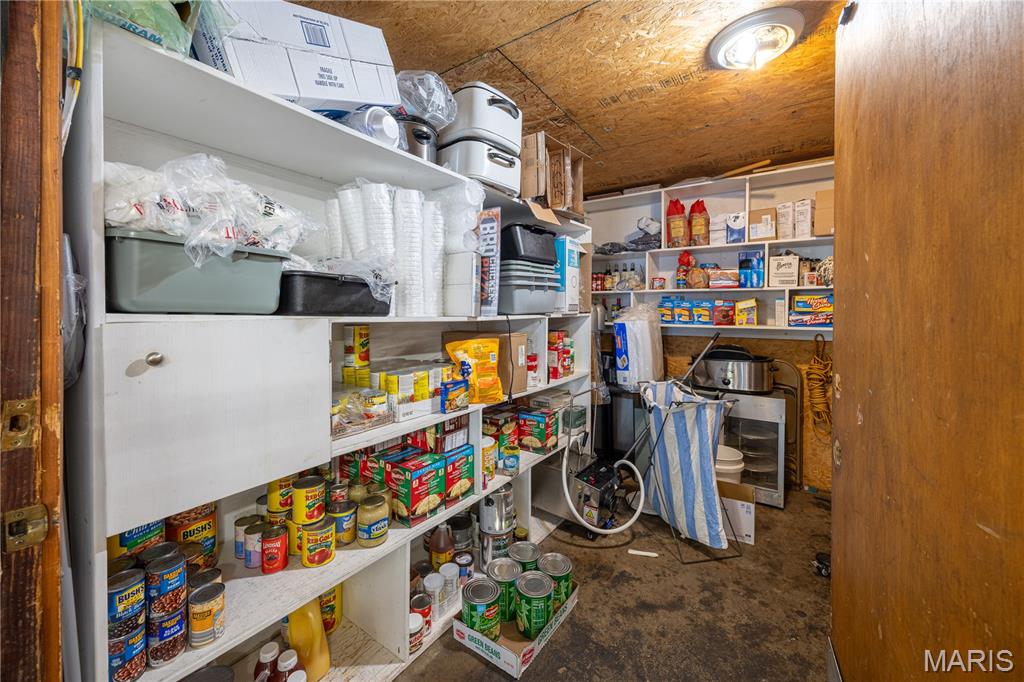 4053 State Highway E Property Photo 11