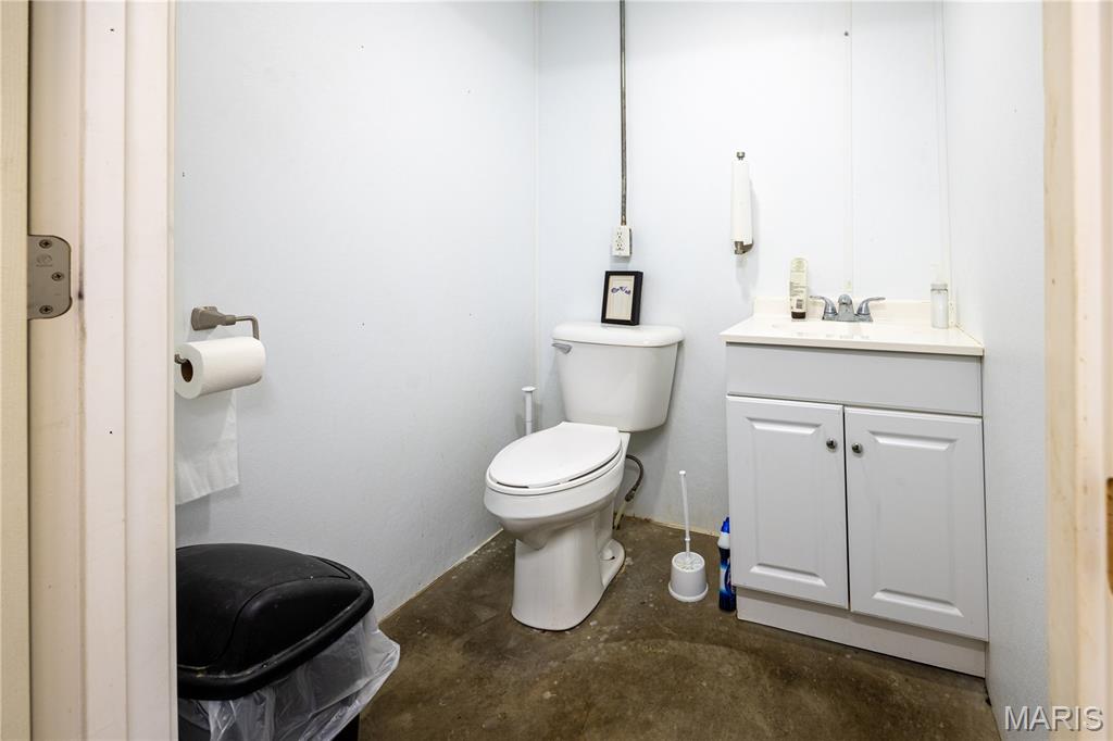 4053 State Highway E Property Photo 14