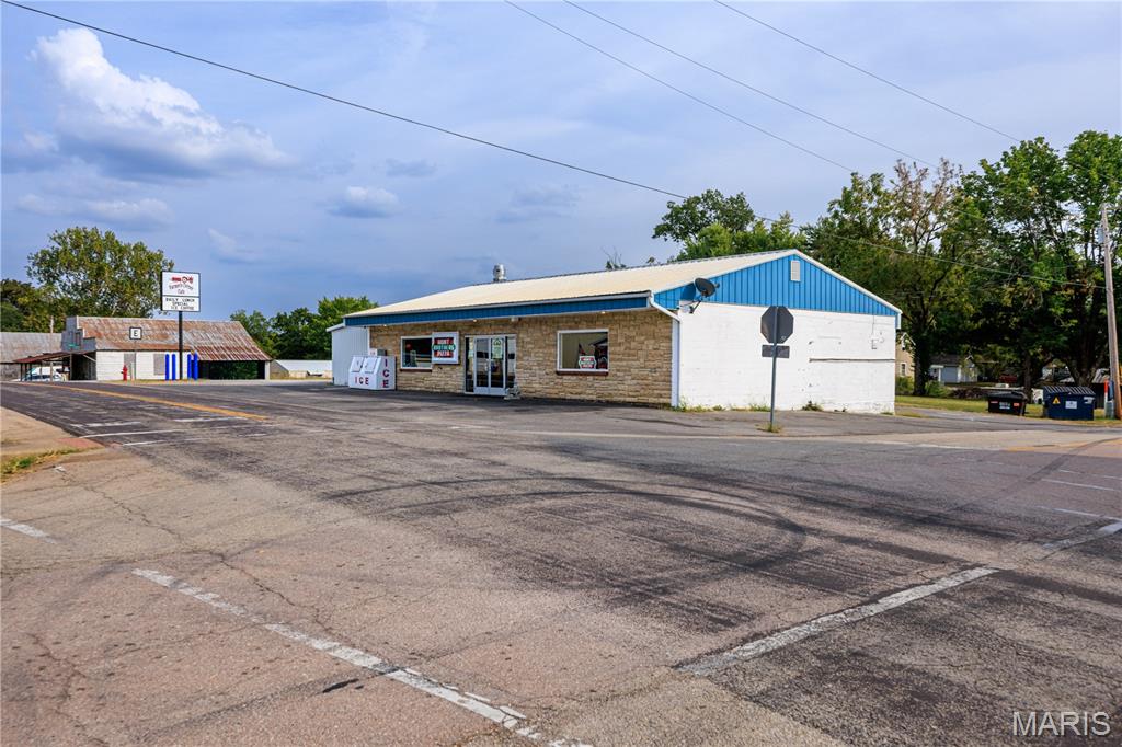 4053 State Highway E Property Photo 38