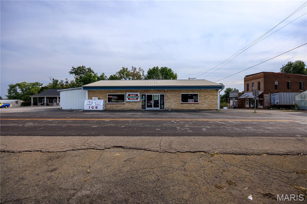 4053 State Highway E Property Photo 39