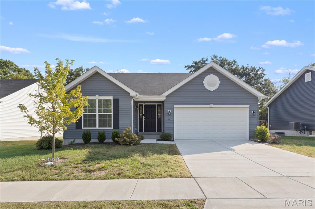 5917 Creek Side Place Property Photo