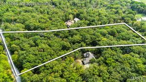 2142 Meadow Valley Drive Property Photo 1
