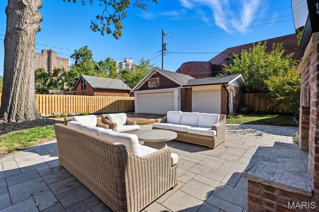 28 Arundel Place Property Photo 43