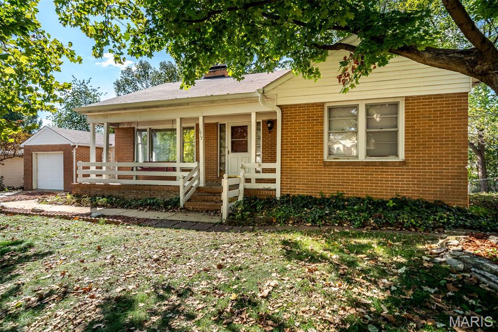 1017 Delmar Avenue Property Photo 1