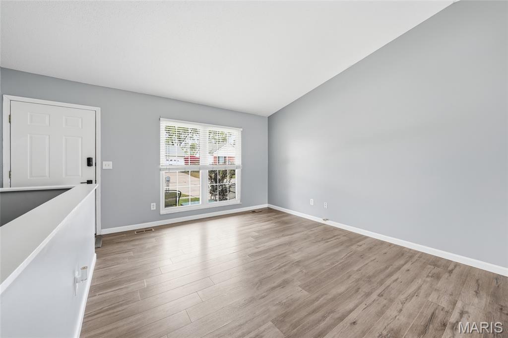 1354 Warrior Song Way Property Photo 3