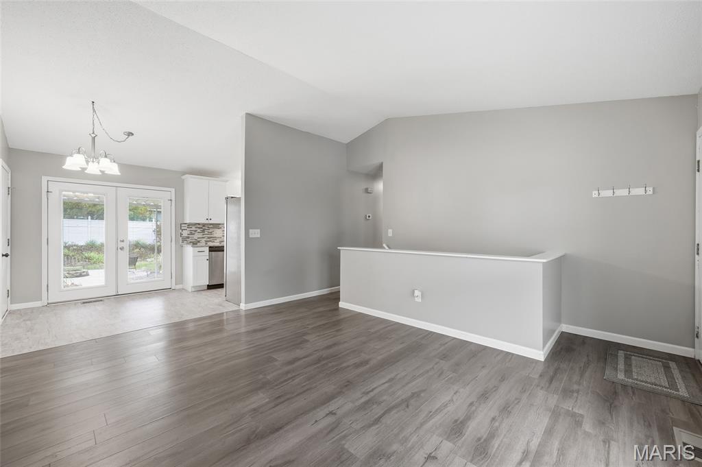 1354 Warrior Song Way Property Photo 5