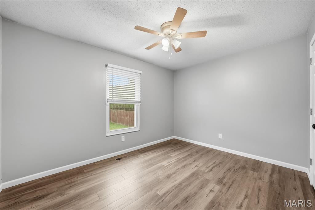 1354 Warrior Song Way Property Photo 12