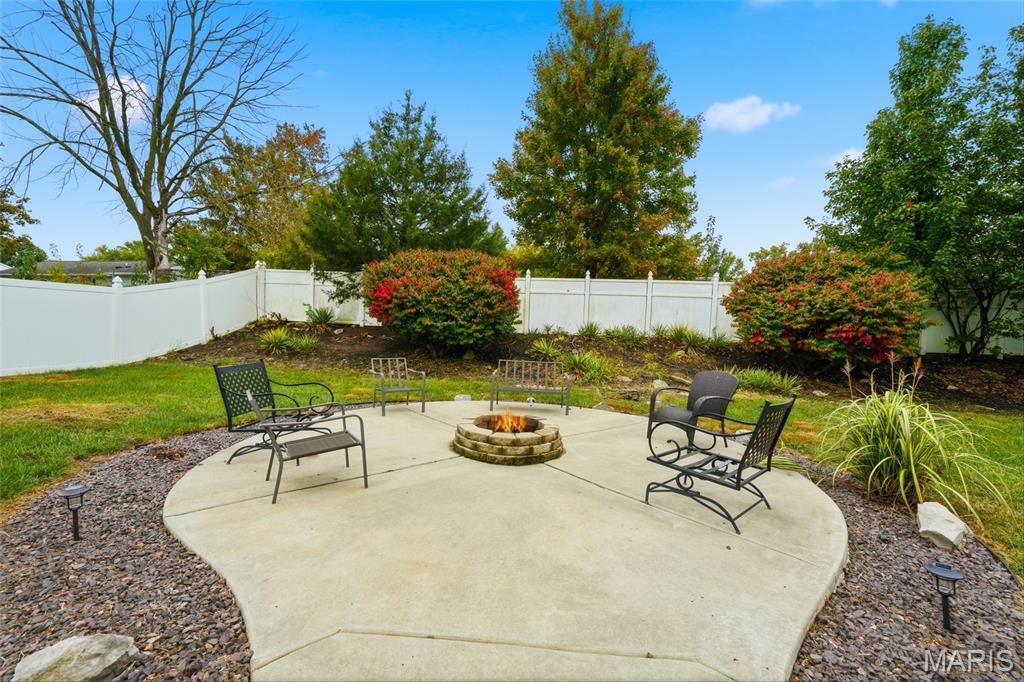 1354 Warrior Song Way Property Photo 21