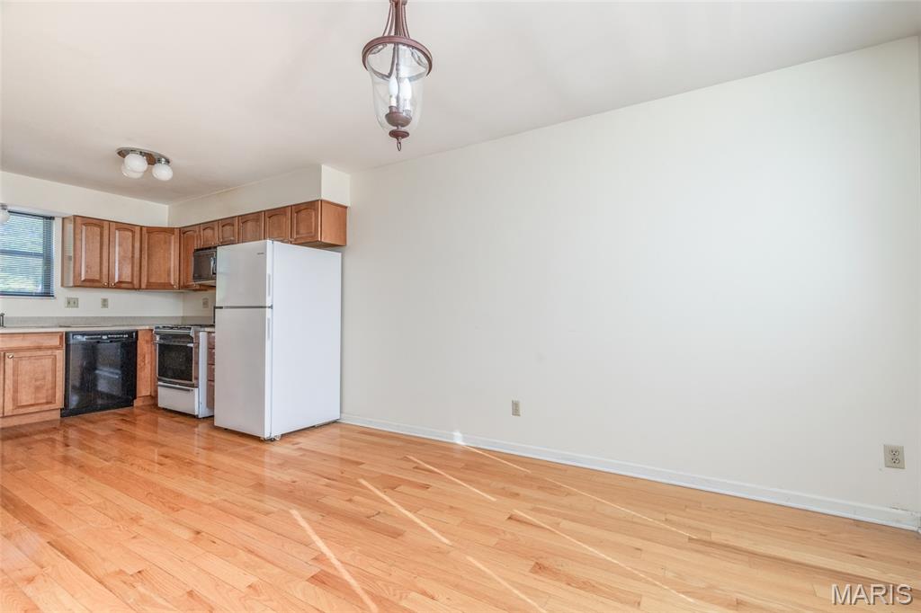 1174 Claytonia Terrace Property Photo 8