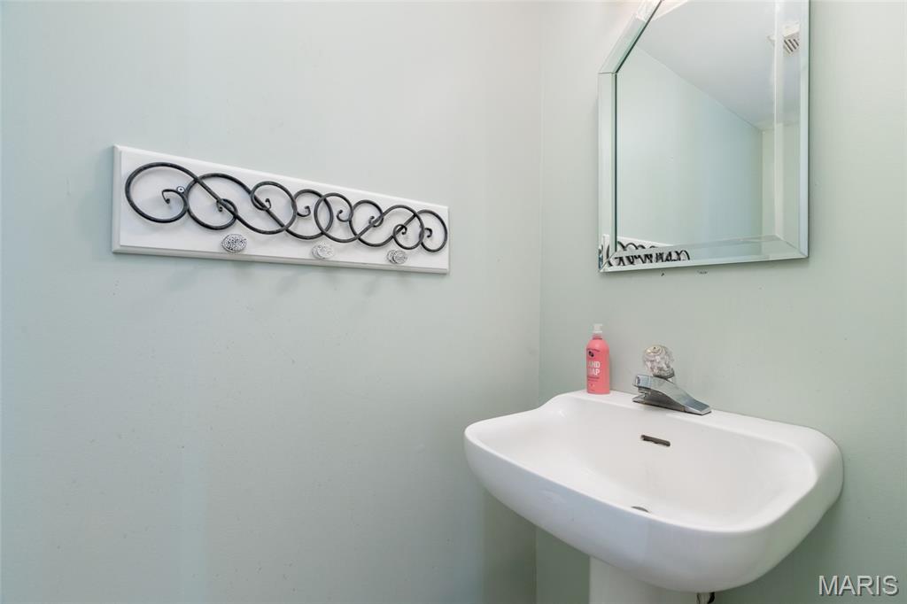 1174 Claytonia Terrace Property Photo 14