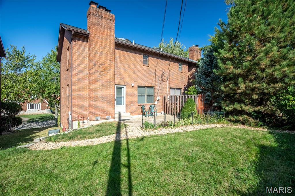 1174 Claytonia Terrace Property Photo 28