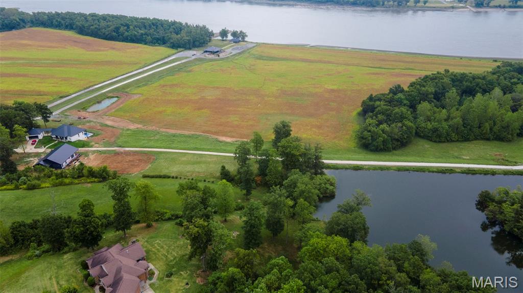 519 Natchez Trace Property Photo 10