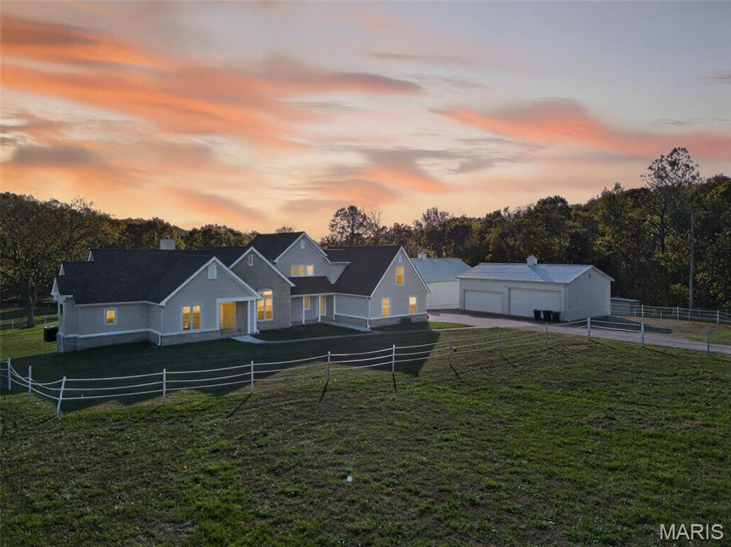 18360 Pinhook Hollow Drive Property Photo 1