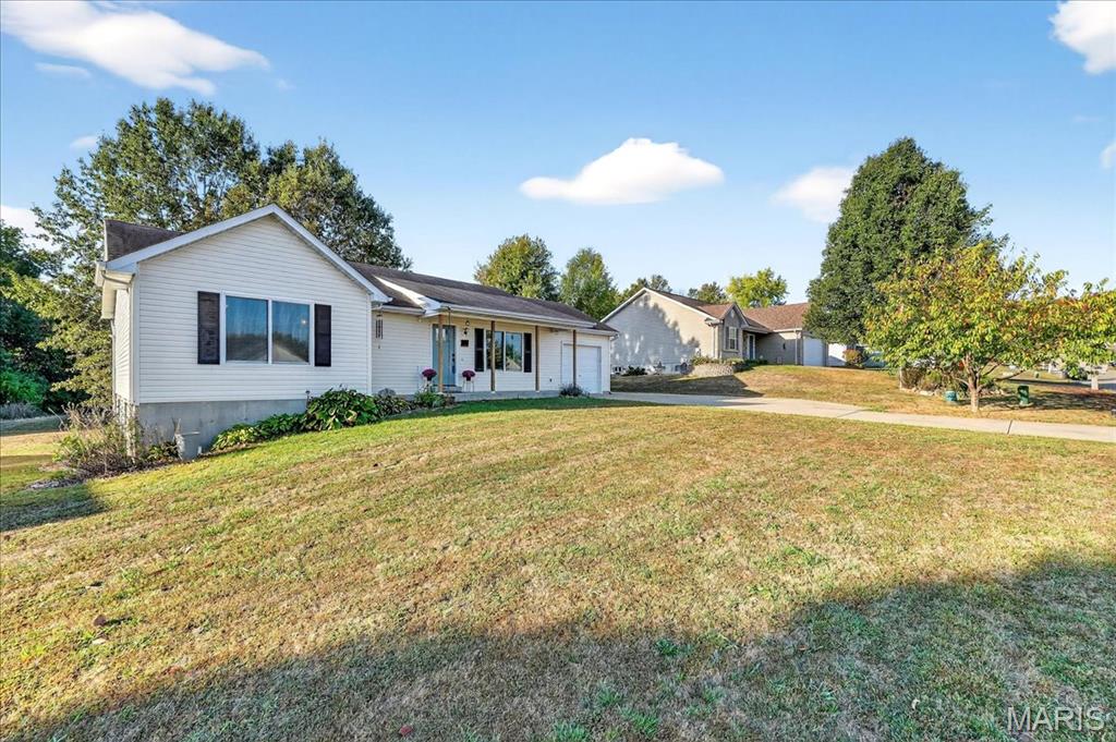 101 Hickory Circle Property Photo 3