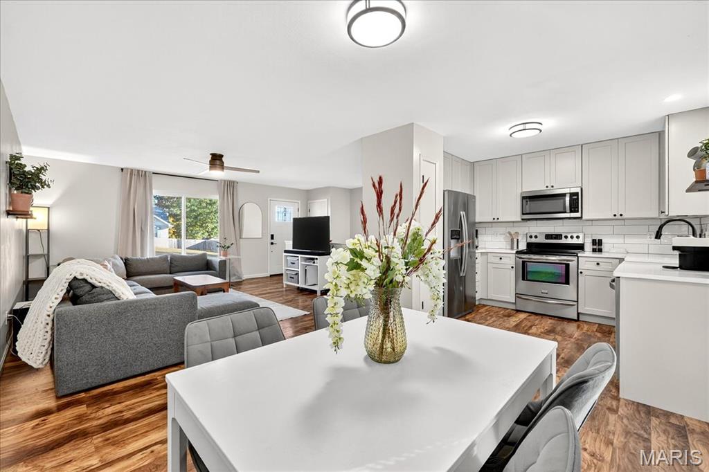 101 Hickory Circle Property Photo 9