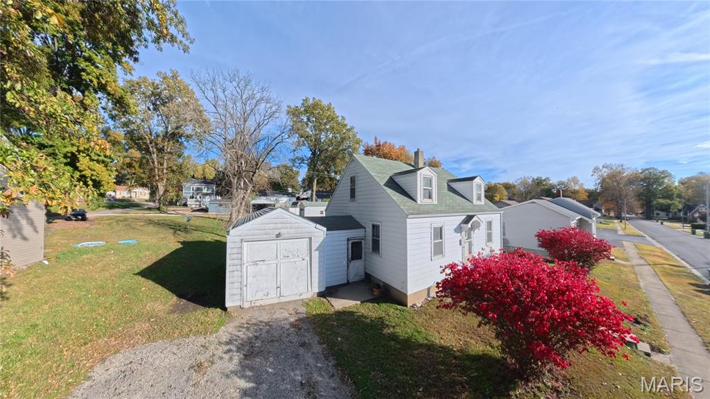 435 W Dee Street Property Photo 2