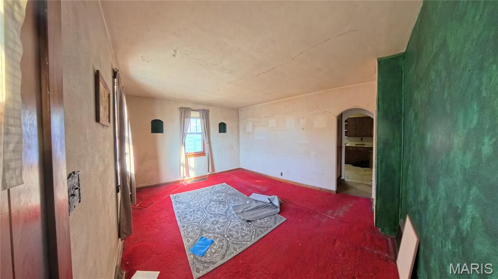 435 W Dee Street Property Photo 4