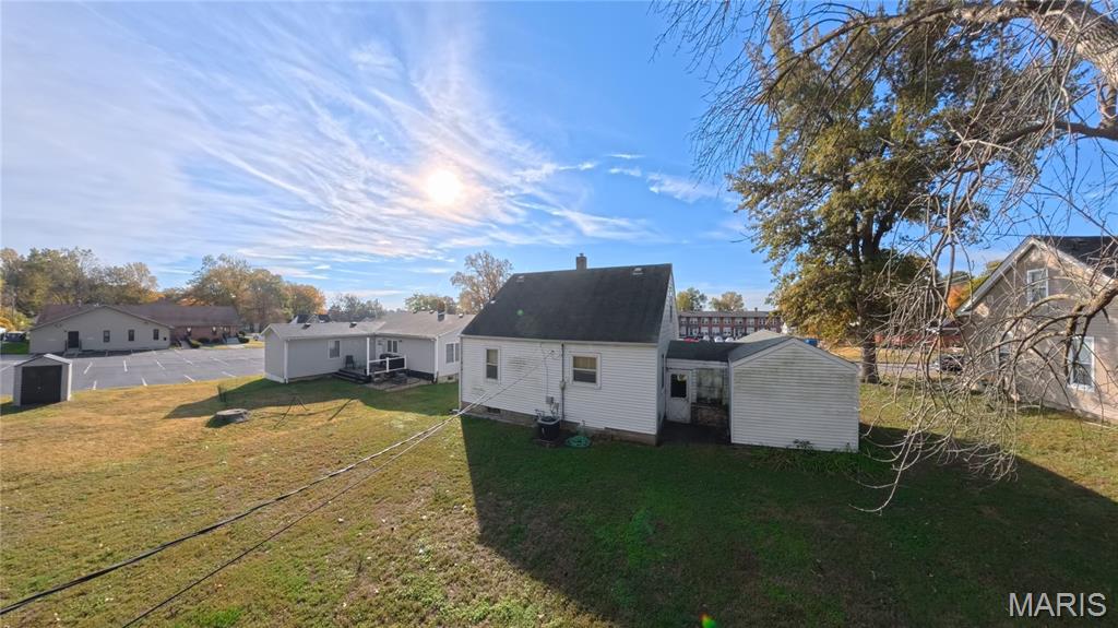 435 W Dee Street Property Photo 21