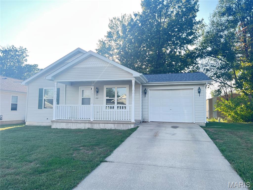 601 Arlington Property Photo 1