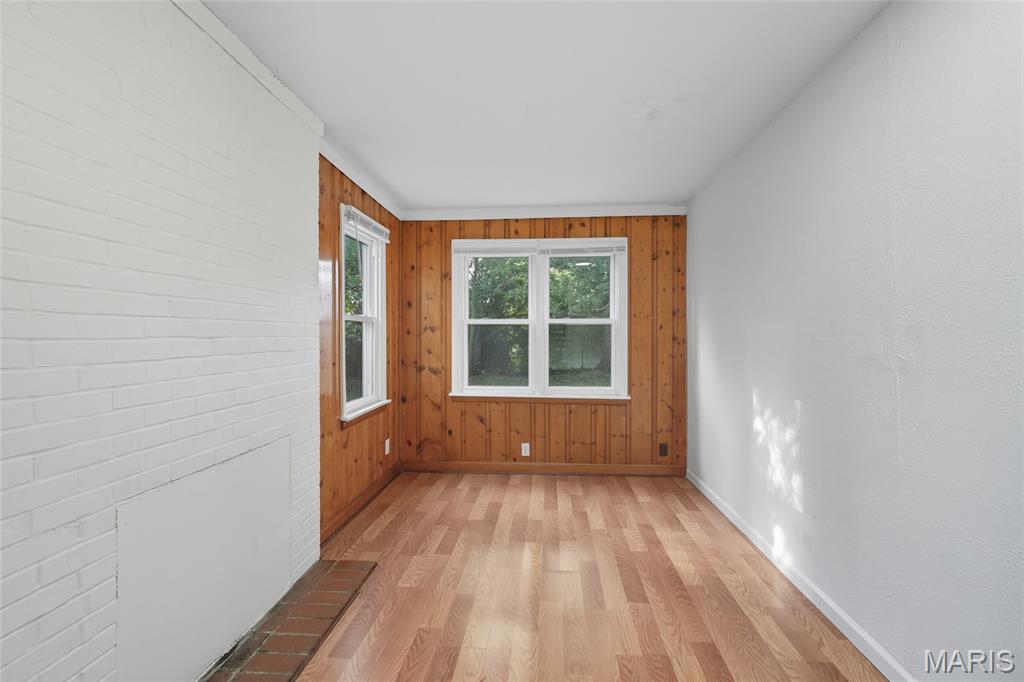 7012 Melrose Avenue Property Photo 9