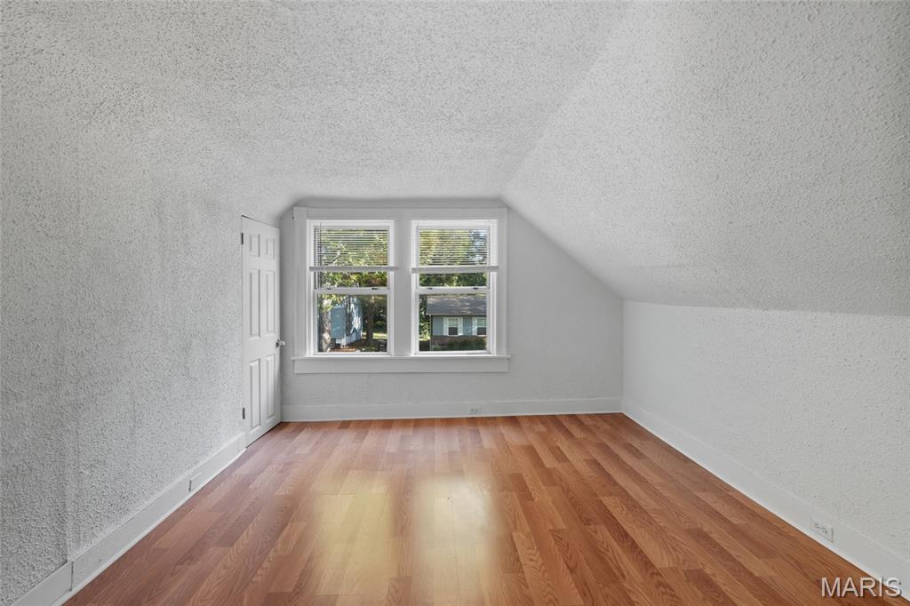 7012 Melrose Avenue Property Photo 13