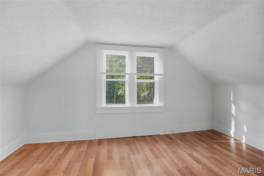 7012 Melrose Avenue Property Photo 15