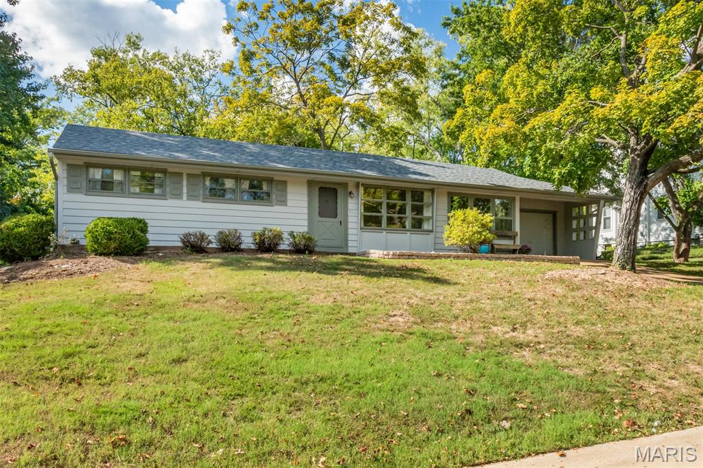 725 Brookridge Drive Property Photo 1