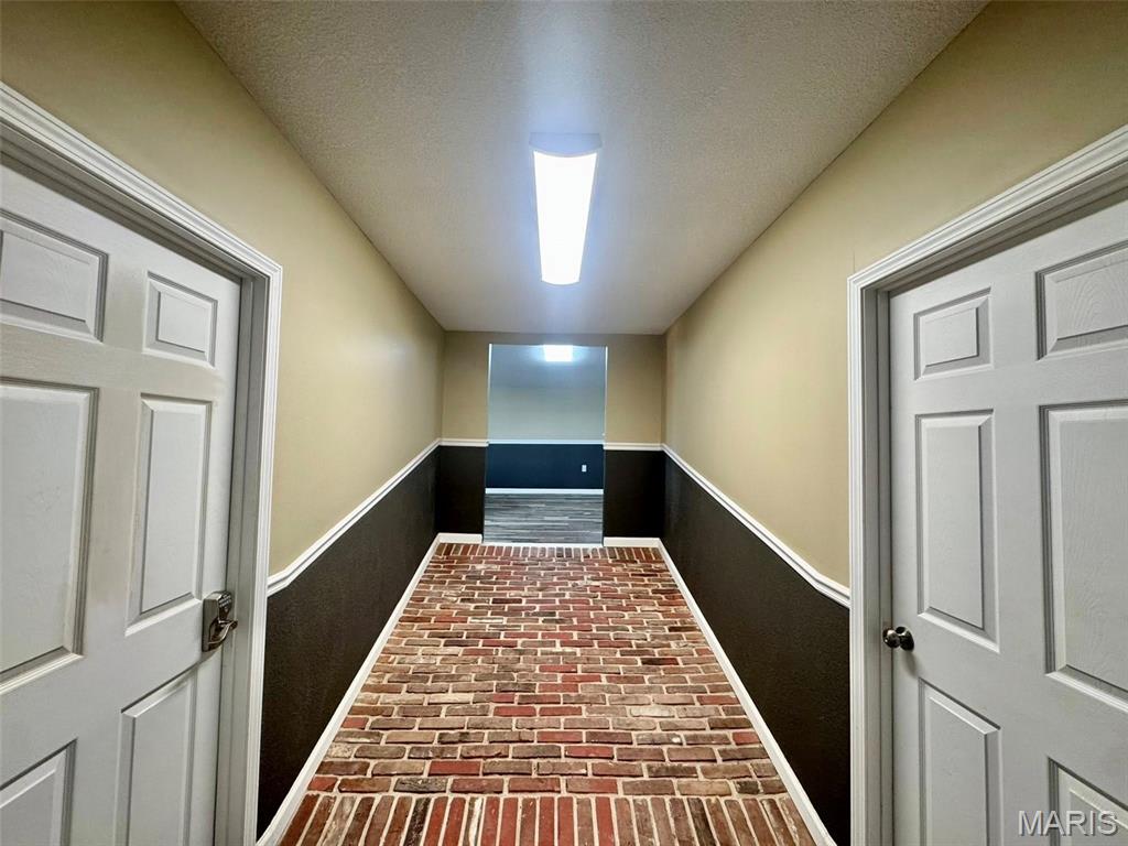 1329 Broadway Property Photo 8