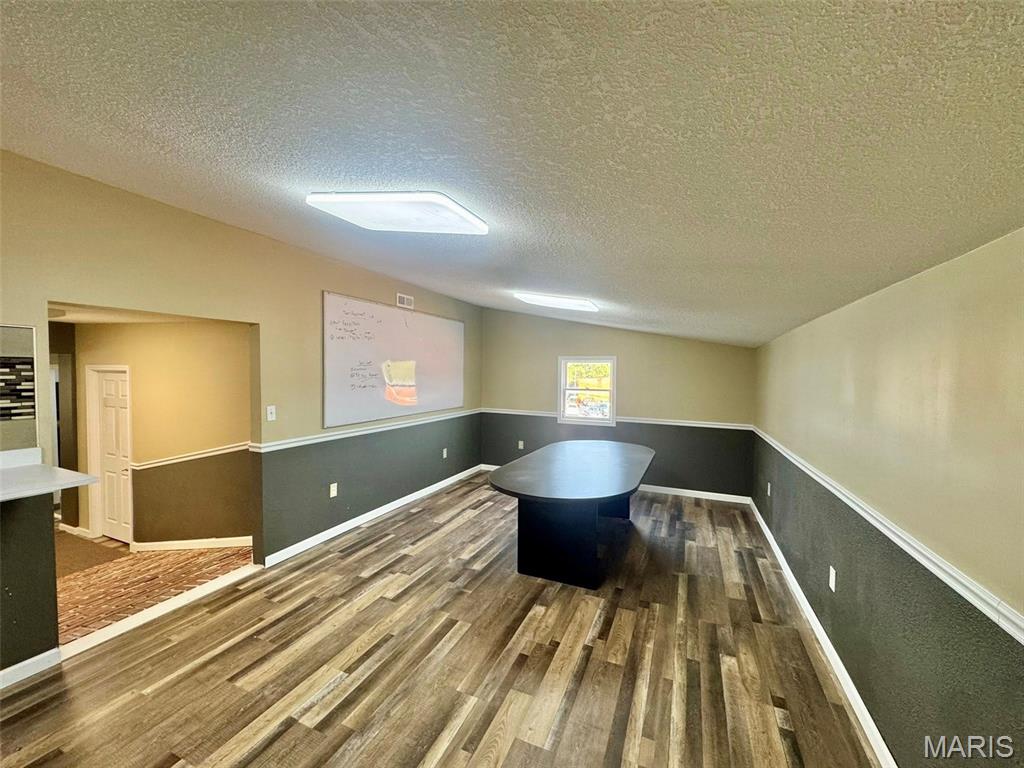 1329 Broadway Property Photo 9