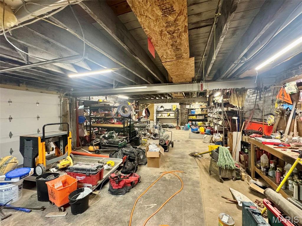 1329 Broadway Property Photo 19