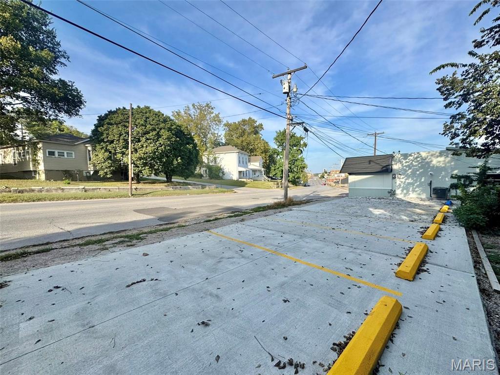 1329 Broadway Property Photo 21