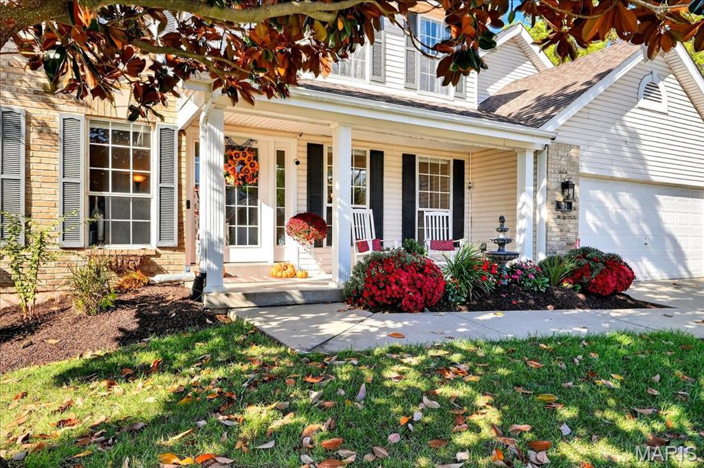 31 Lace Bark Court Property Photo 2