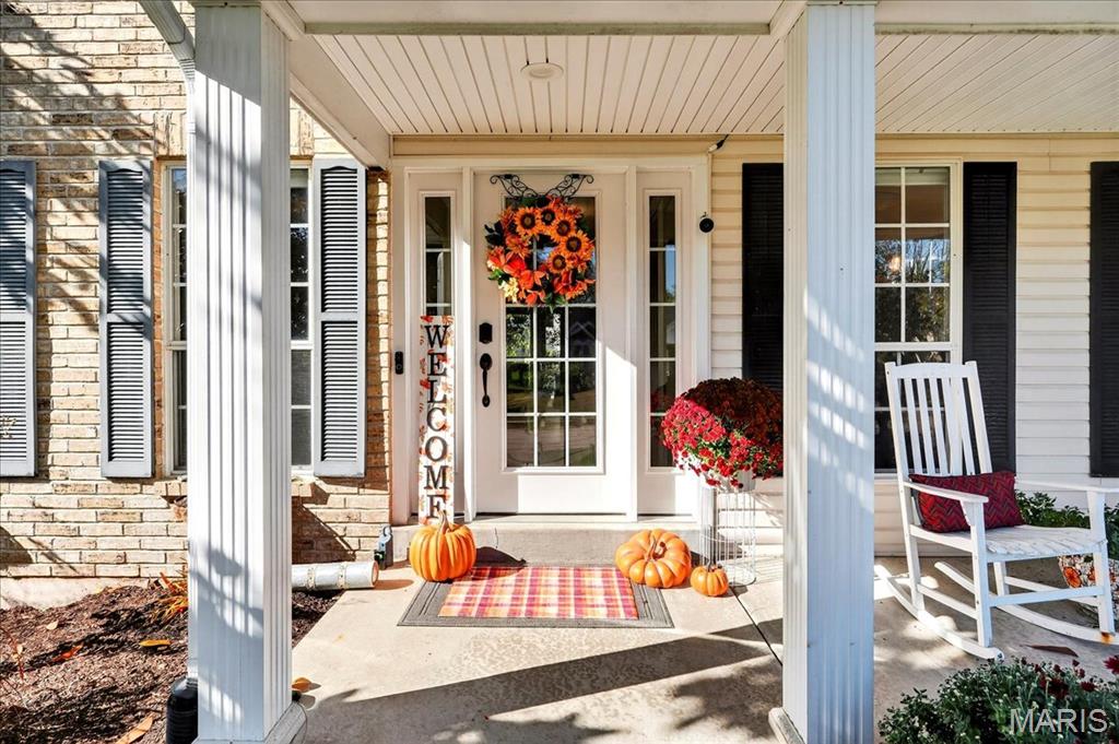 31 Lace Bark Court Property Photo 5