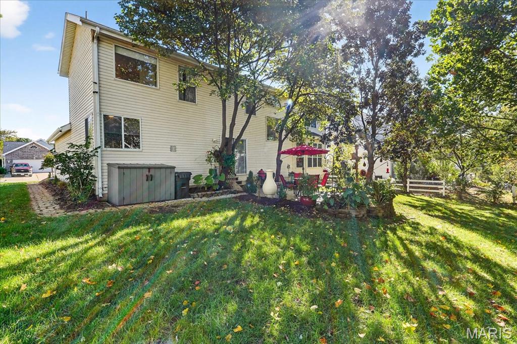 31 Lace Bark Court Property Photo 6