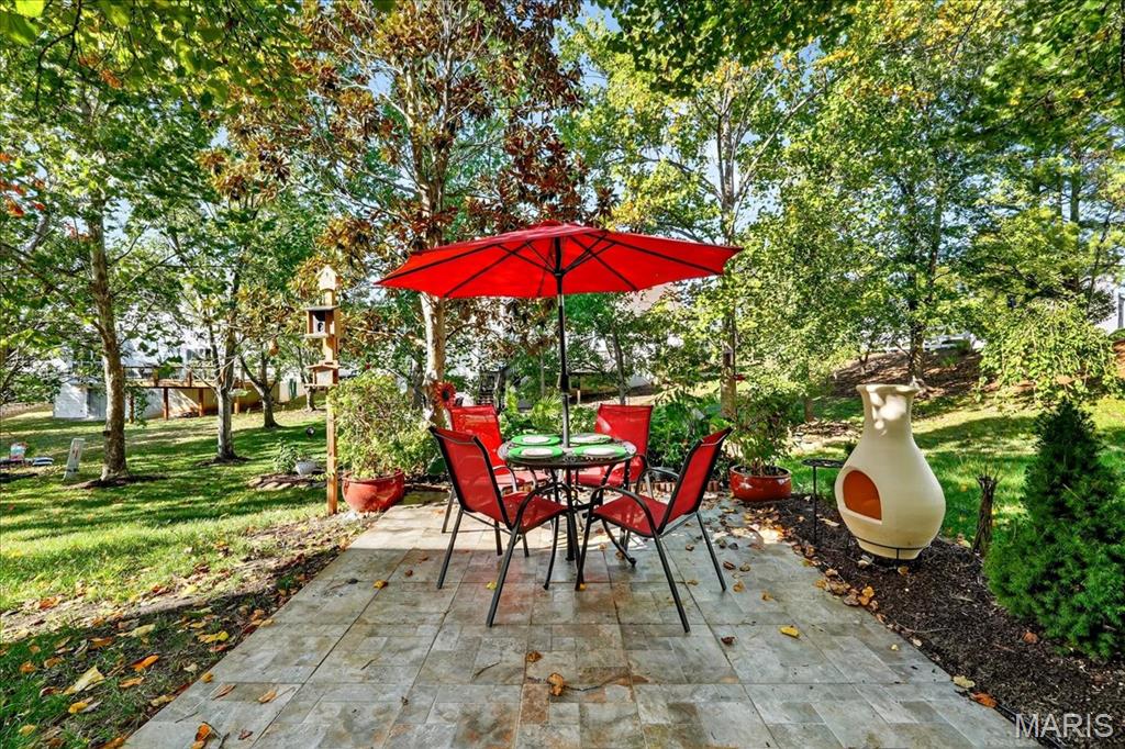 31 Lace Bark Court Property Photo 8