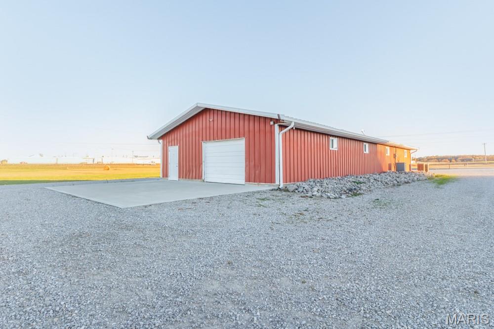 19243 Equestrian Road Property Photo 9