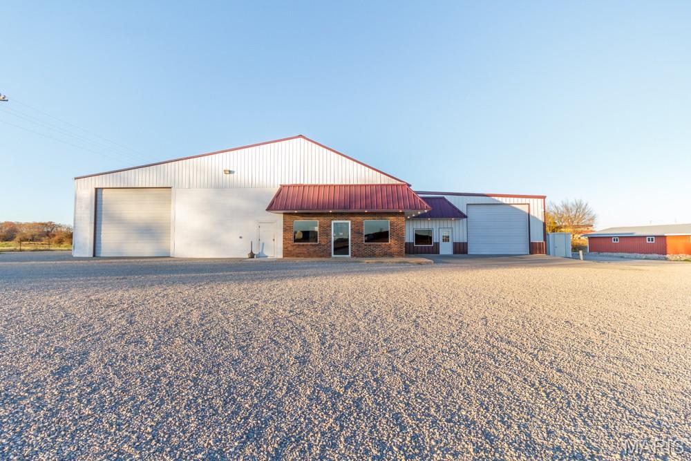 19243 Equestrian Road Property Photo 14