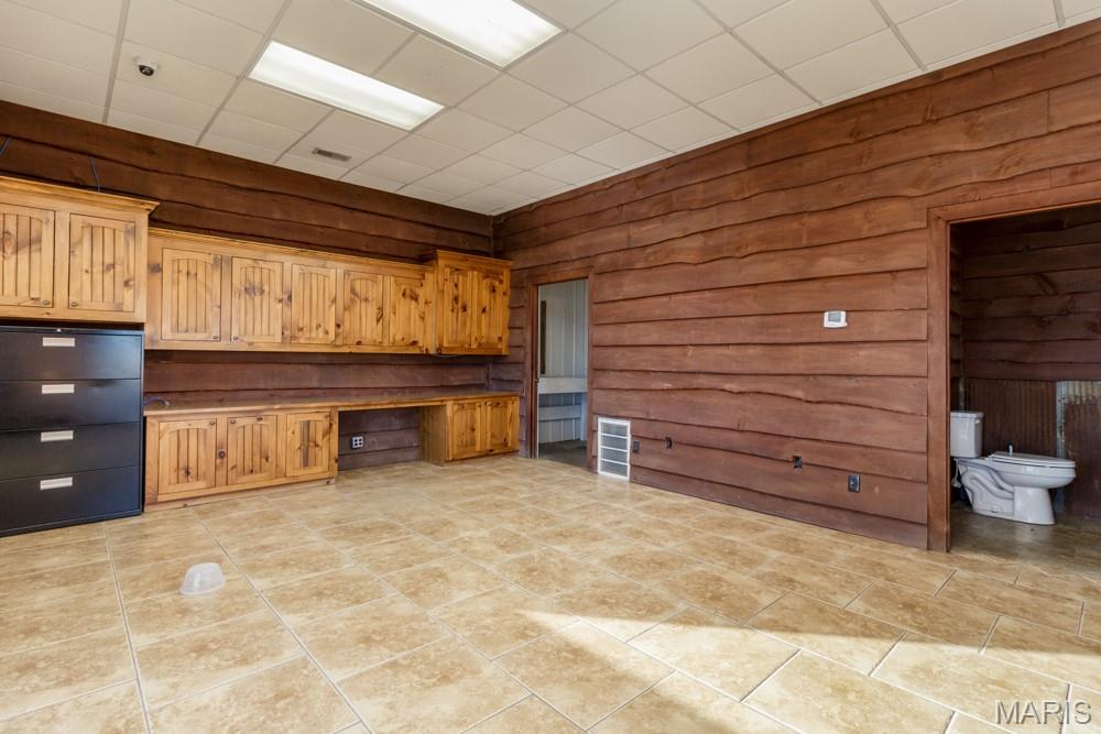 19243 Equestrian Road Property Photo 21