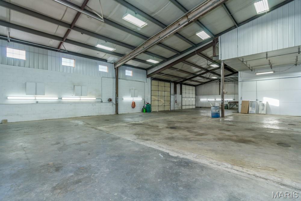 19243 Equestrian Road Property Photo 25
