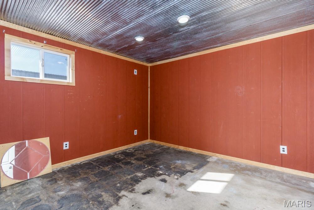 19243 Equestrian Road Property Photo 66