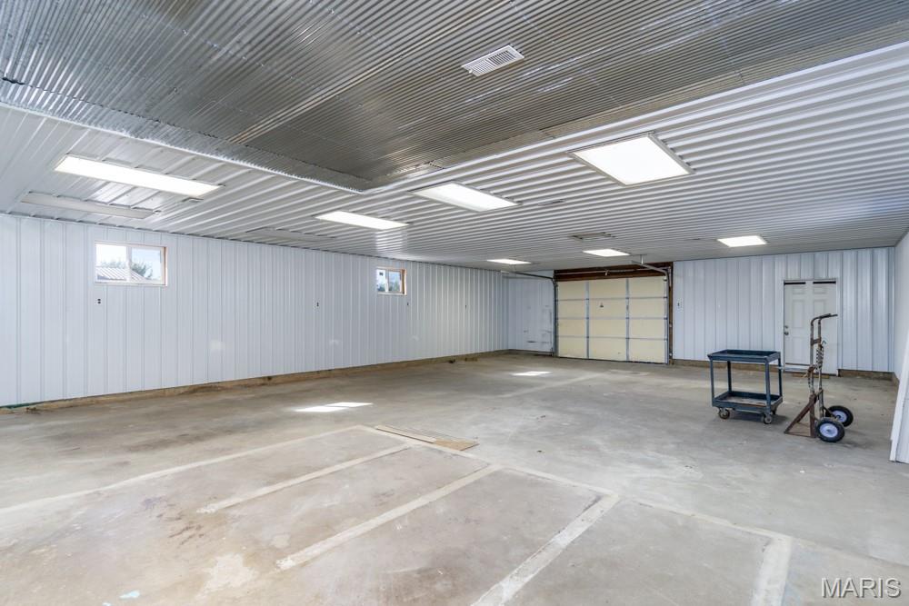 19243 Equestrian Road Property Photo 68
