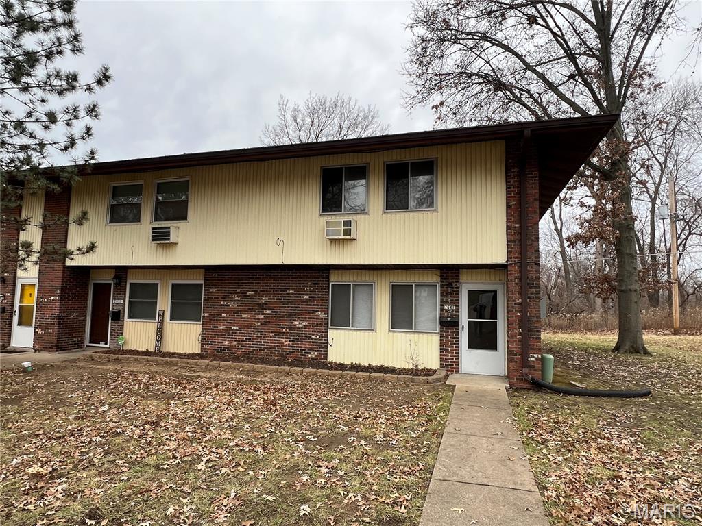 7641 Hazelcrest Drive Property Photo 1